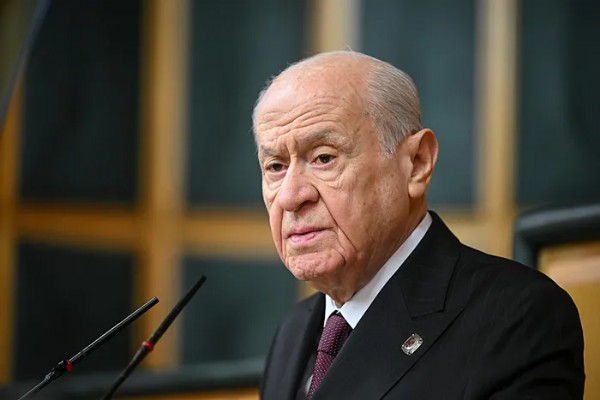 MHP lideri Devlet Bahçeli'den Özgür Özel'e Mesaj! 'Ara Seçim Yok, Seçim Zamanında'